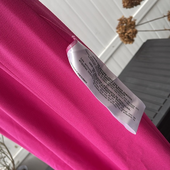 Dress The Population - Iris High Slit Evening Gown - Bright Fuschia Size Medium - Picture 13 of 13